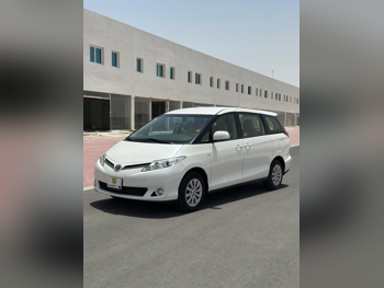 Toyota  Previa  2018  Automatic  27,000 Km  4 Cylinder  Front Wheel Drive (FWD)  Van / Bus  White