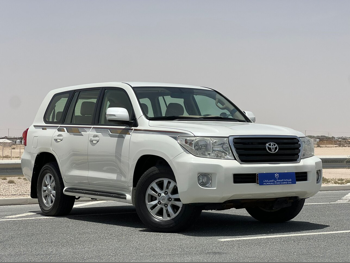Toyota  Land Cruiser  GX  2014  Automatic  392,000 Km  6 Cylinder  Four Wheel Drive (4WD)  SUV  White