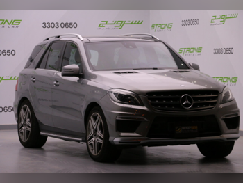 Mercedes-Benz ML 63 AMG 2015 Automatic 125,000 Km 8 Cylinder Four Wheel Drive (4WD) SUV Gray