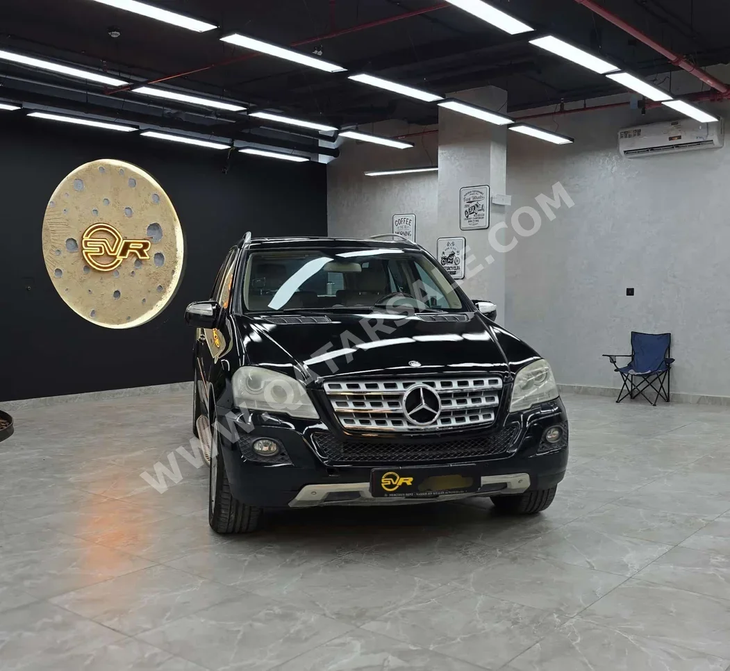 مرسيدس - بنز  ام ال  500  2008  اوتوماتيك  143,000 كم  8 سلندر  دفع رباعي  اس يو في  أسود