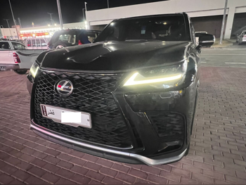 لكزس  ال اكس  600 اف سبورت  2023  اوتوماتيك  124,000 كم  6 سلندر  دفع رباعي  اس يو في  أسود
