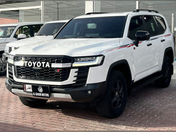 Toyota  Land Cruiser  GR Sport Twin Turbo  2023  Automatic  64,000 Km  6 Cylinder  Four Wheel Drive (4WD)  SUV  White  With Warranty