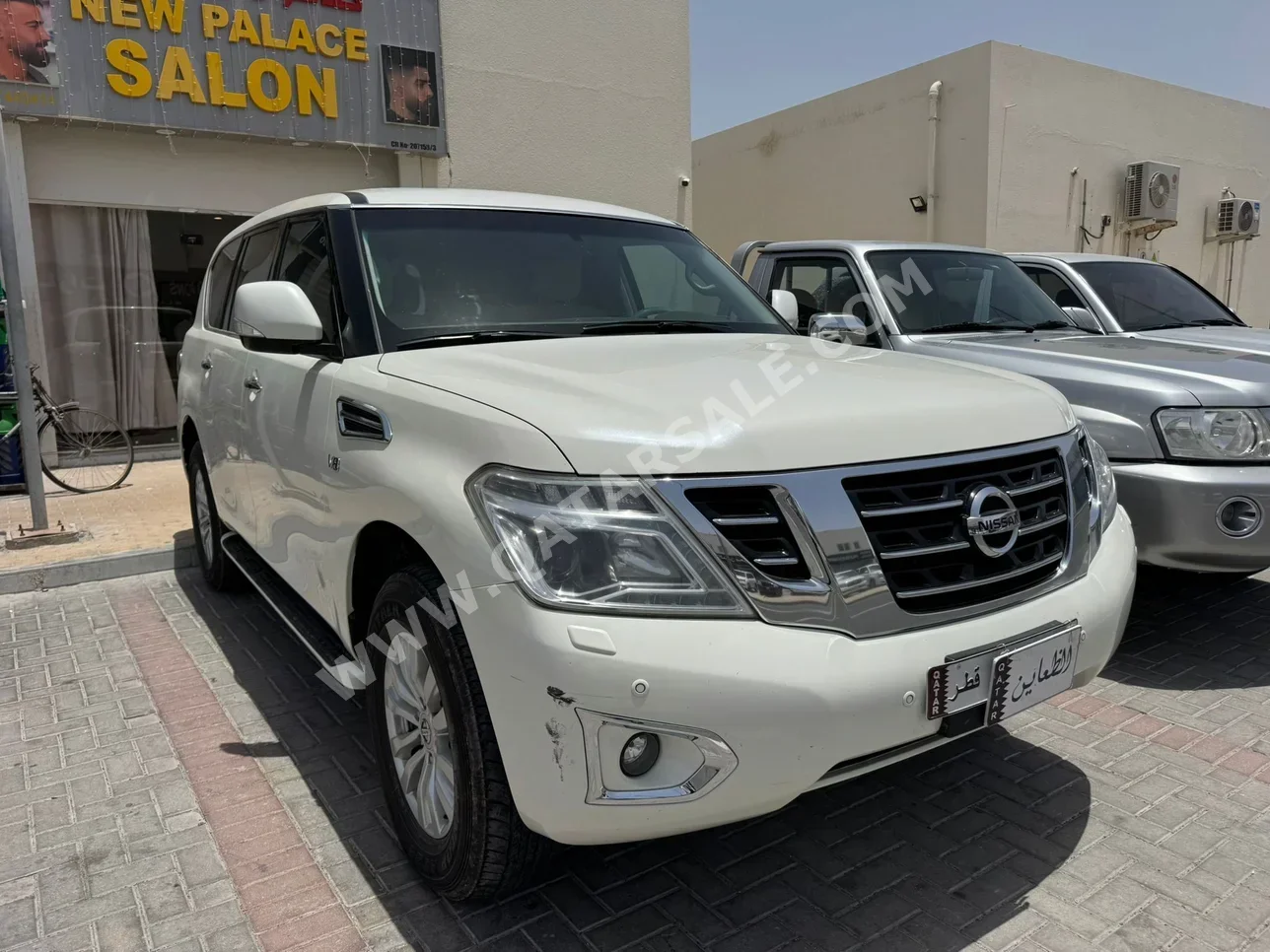 نيسان باترول اس اي 2014 اوتوماتيك 341,000 كم 8 سلندر دفع رباعي اس يو في أبيض