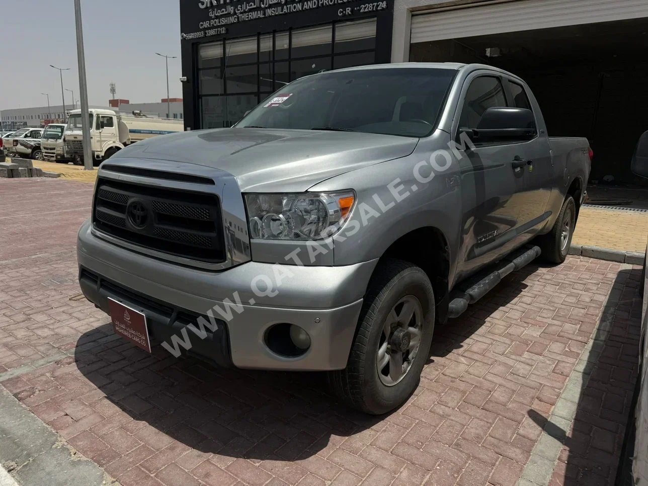 تويوتا تندرا SR5 2012 اوتوماتيك 288,000 كم 8 سلندر دفع رباعي بيكب فضي