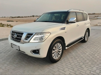 Nissan  Patrol  Platinum  2016  Automatic  128,000 Km  8 Cylinder  Four Wheel Drive (4WD)  SUV  White