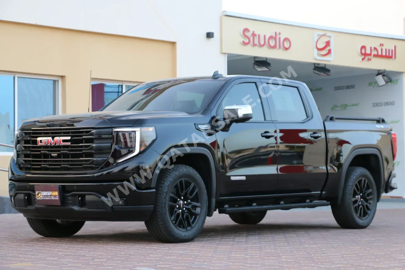 GMC  Sierra  Elevation  2026  Automatic  300 Km  8 Cylinder  Four Wheel Drive (4WD)  Pick Up  Black  With Warranty