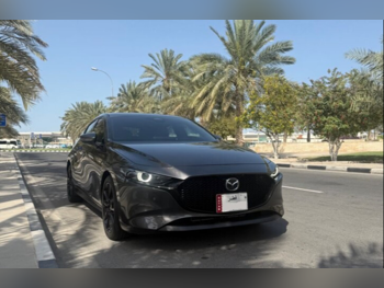 مازدا مازدا 3 سكاي اكتف جي 2024 اوتوماتيك 27,000 كم 4 سلندر سحب امامي هاتشباك رمادي تحت الضمان