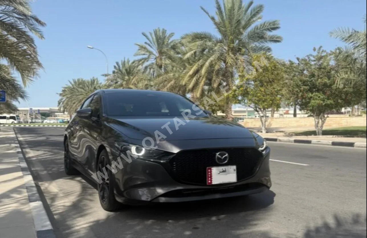 مازدا  مازدا 3  سكاي اكتف جي  2024  اوتوماتيك  27,000 كم  4 سلندر  سحب امامي  هاتشباك  رمادي  تحت الضمان