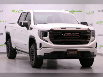 GMC Sierra AT4 2022 Automatic 85,000 Km 8 Cylinder Four Wheel Drive (4WD) Pick Up White With Warranty