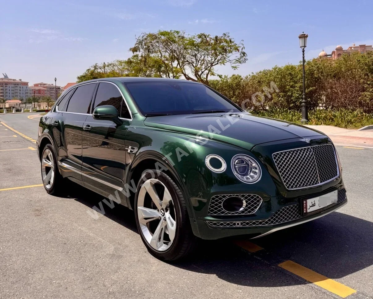 Bentley  Bentayga  First Edition  2017  Automatic  44,500 Km  12 Cylinder  Four Wheel Drive (4WD)  SUV  Green