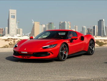 فيراري  296  جي تي بي  2025  اوتوماتيك  5,000 كم  6 سلندر  دفع كلي مستمر  كوبيه \ سبورت  أحمر  تحت الضمان