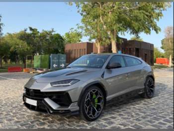 Lamborghini  Urus  Performante  2023  Automatic  14,000 Km  8 Cylinder  All Wheel Drive (AWD)  Sedan  Silver  With Warranty