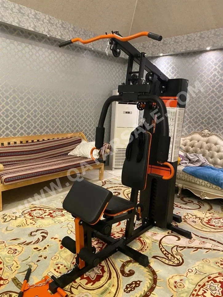 آلات معدات الجيم - أوزان الجسم  - أسود  210 سانتيمتر  2022  45 سانتيمتر  ضمان  مع وسائد  مع التركيب  مع التسليم