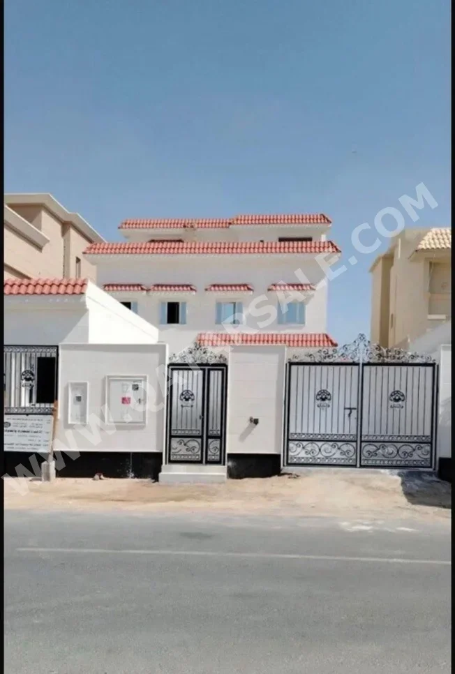 سكن عائلي  - غير مفروشة  - الظعاين  - الصخامة  - 7 غرف نوم