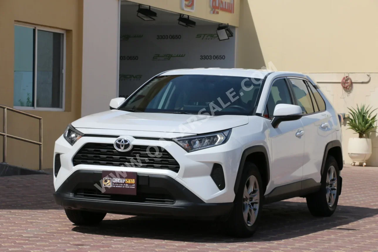 Toyota Rav 4 2024 Automatic 20,000 Km 4 Cylinder Four Wheel Drive (4WD) SUV White With Warranty