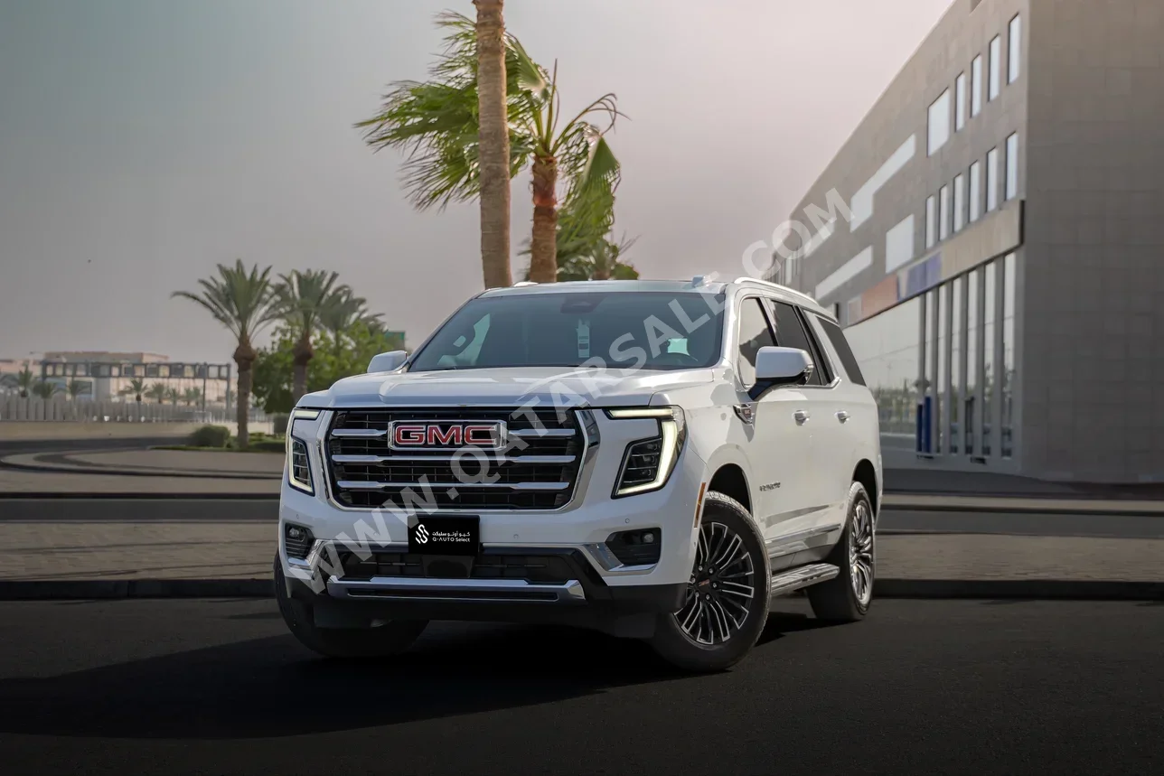 GMC  Yukon  Elevation  2025  Automatic  21,000 Km  8 Cylinder  Four Wheel Drive (4WD)  SUV  White and Black  With Warranty