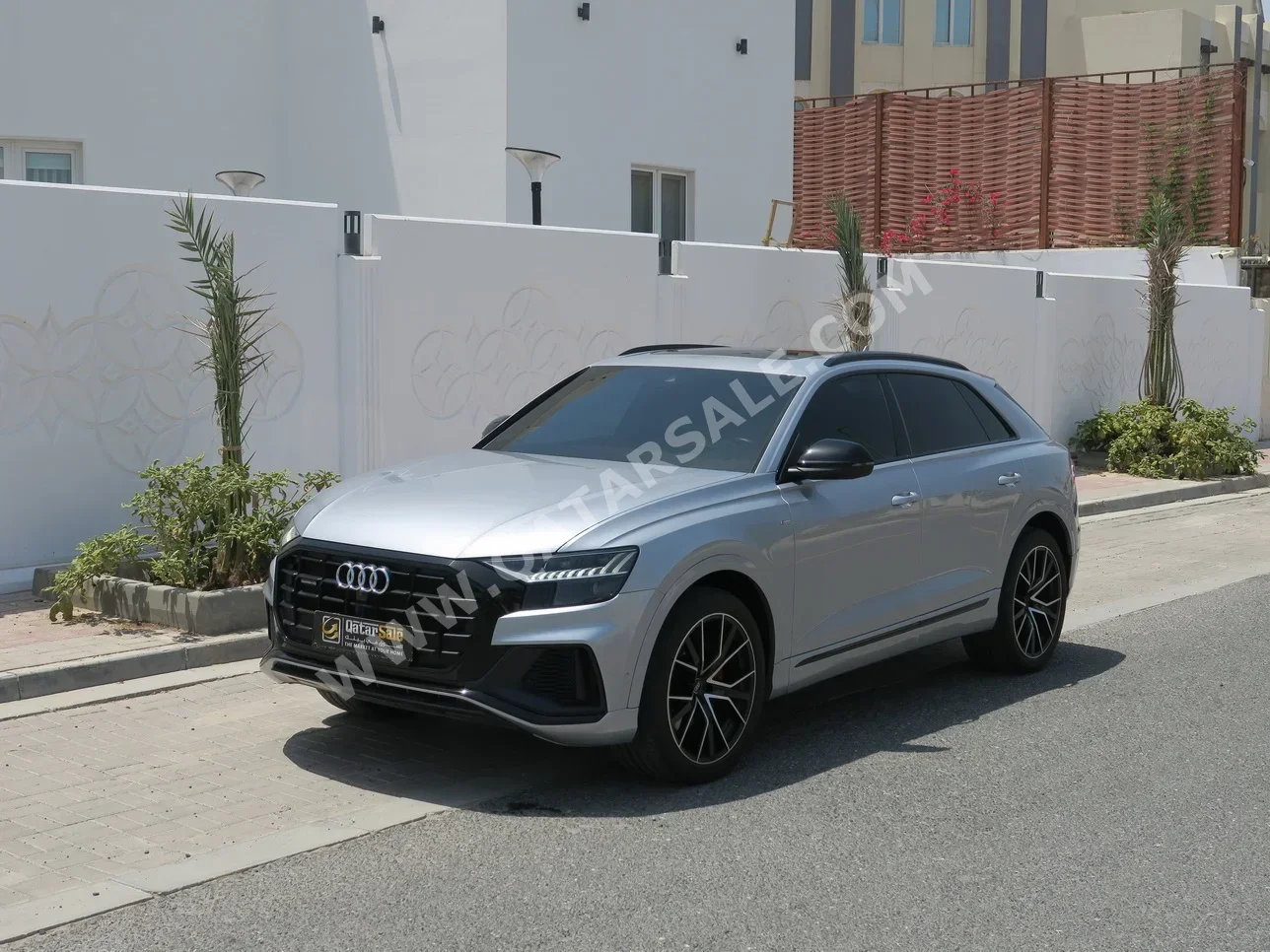 Audi  Q8  S-Line  2022  Automatic  24,500 Km  6 Cylinder  All Wheel Drive (AWD)  SUV  Silver