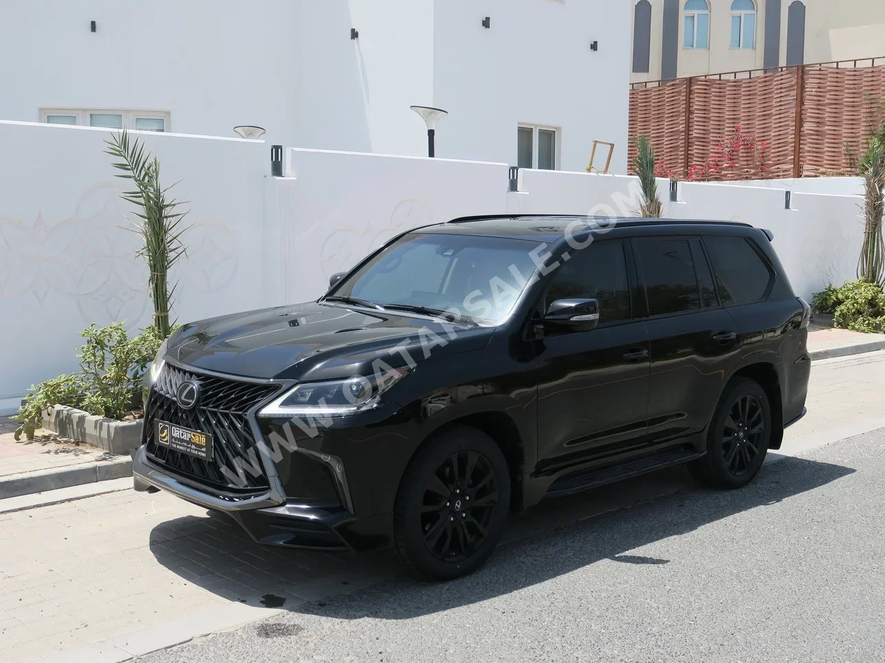 Lexus LX 570 S Black Edition 2019 Automatic 100,000 Km 8 Cylinder Four Wheel Drive (4WD) SUV Black