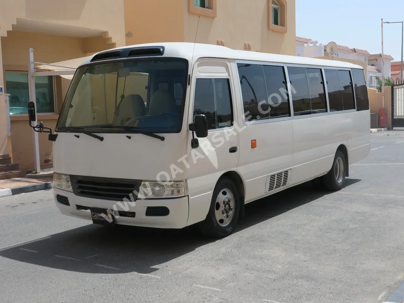 Toyota Coaster 2016 Manual 413,000 Km 4 Cylinder Front Wheel Drive (FWD) Van / Bus White