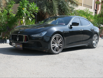 Maserati  Ghibli  S  2014  Automatic  180,000 Km  6 Cylinder  Rear Wheel Drive (RWD)  Sedan  Black