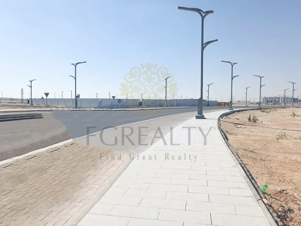 اراضي للبيع في لوسيل - مدينة الطاقة -المساحة 3,378 متر مربع