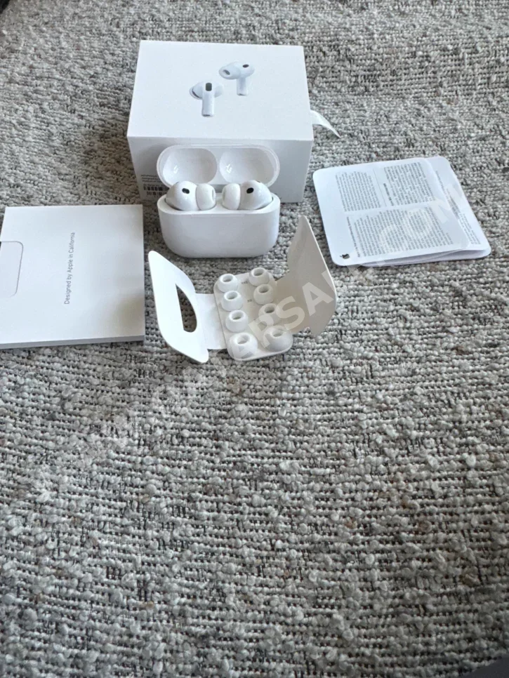 Airpods and earbuds cleaning kit