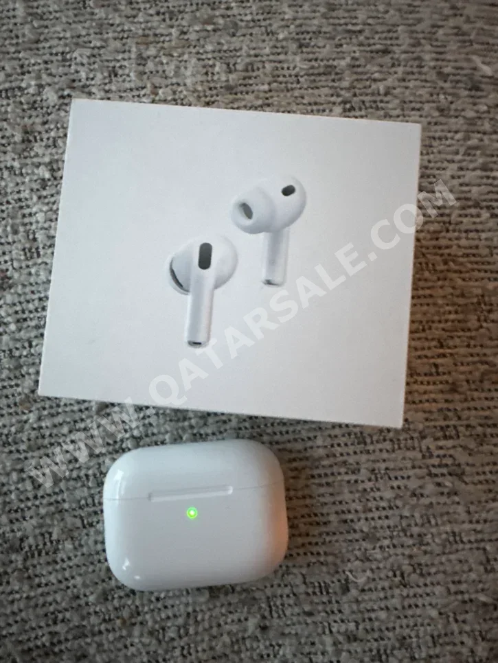 سماعات الأذن والرأس - ايربودز  ابل  airpod pro 3 generation  - أبيض  ايربودز