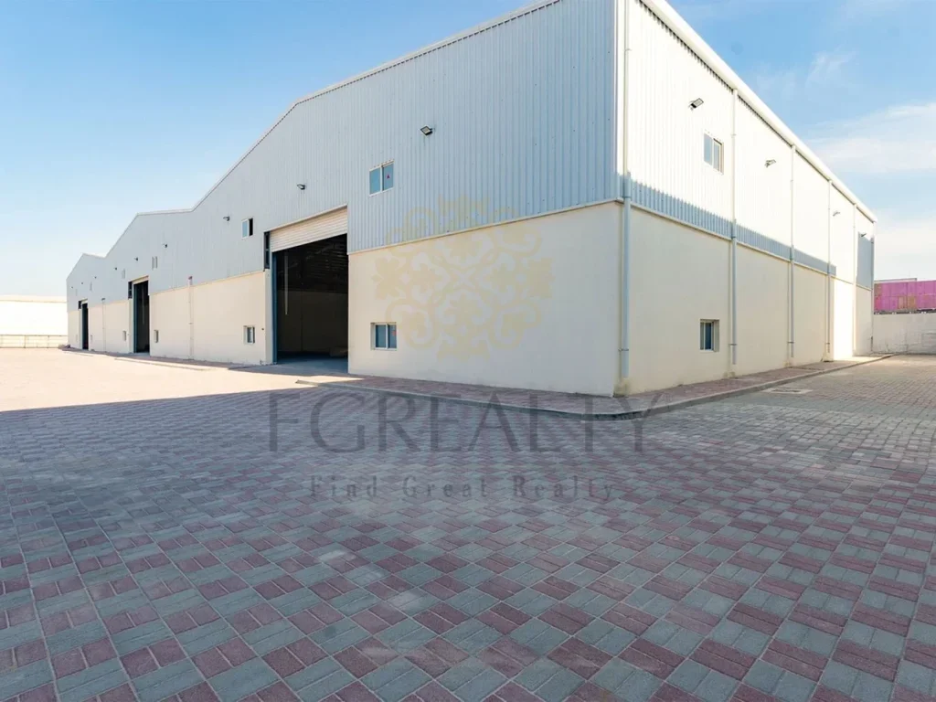 Warehouses & Stores - Al Wakrah  - Barkit Al Awamer  -Area Size: 8000 Square Meter