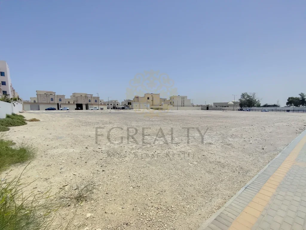 Lands For Sale in Al Rayyan - Izghawa -Area Size 7,154 Square Meter
