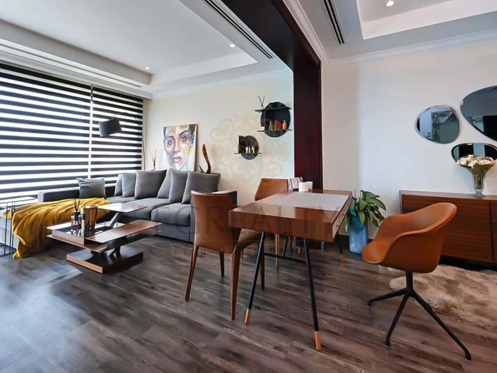 Townhouse - Fully Furnished - Doha - The Pearl - 1 Bedrooms