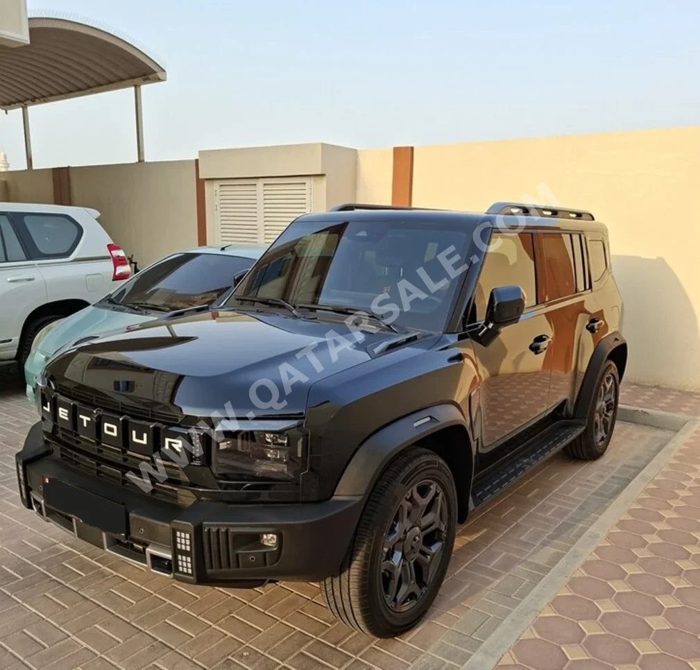 Jetour  T2  Luxury Plus  2026  Automatic  15,400 Km  4 Cylinder  Four Wheel Drive (4WD)  SUV  Black  With Warranty