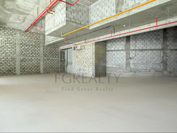 Commercial Shops - Not Furnished For Rent - Lusail - Al Kharayej