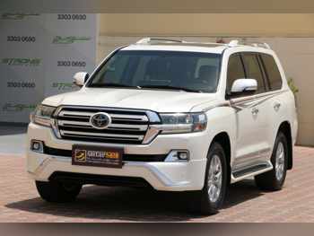 Toyota  Land Cruiser  GXR  2018  Automatic  97,000 Km  8 Cylinder  Four Wheel Drive (4WD)  SUV  Pearl