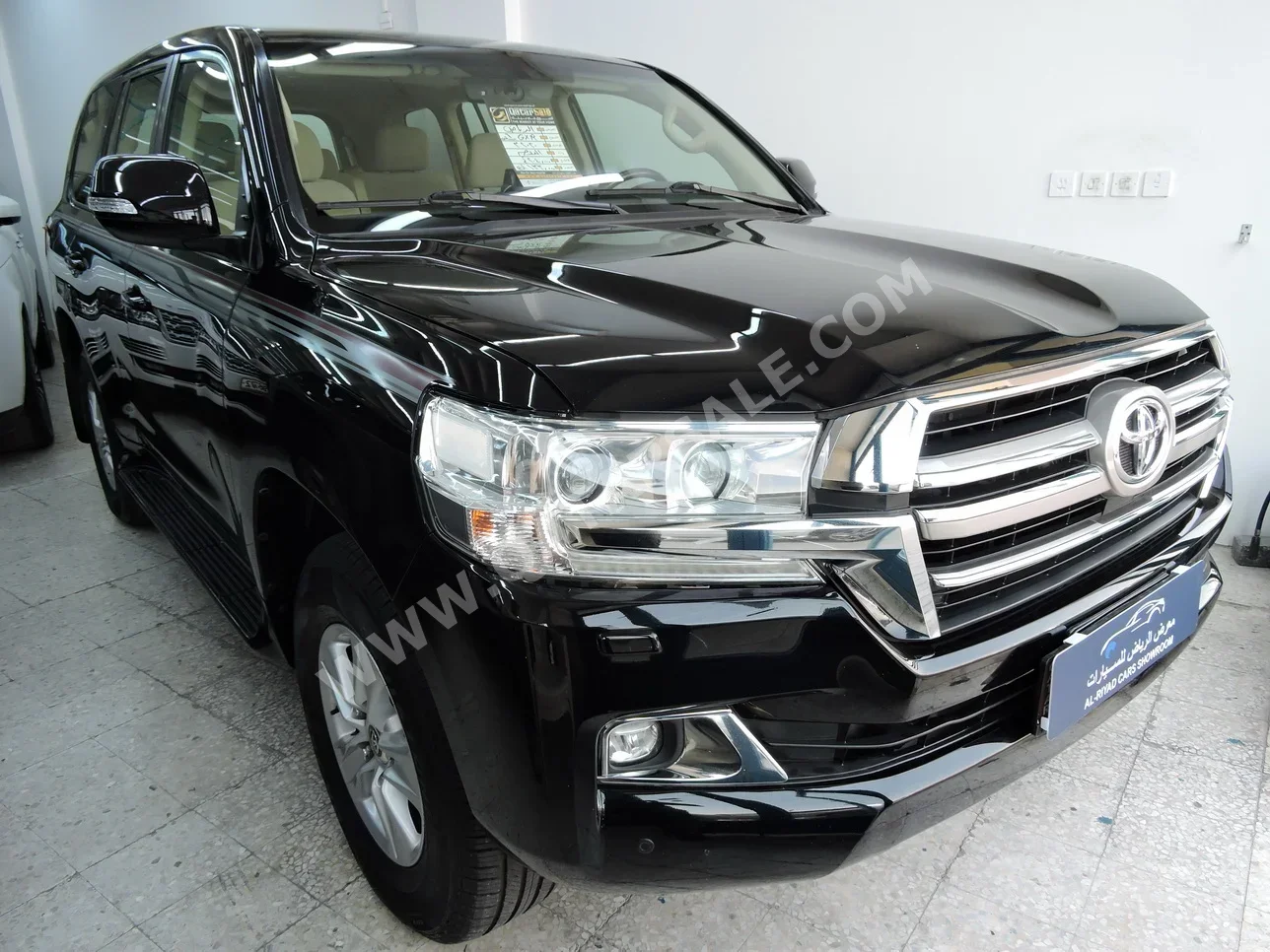 Toyota Land Cruiser GXR 2020 Automatic 204,000 Km 6 Cylinder Four Wheel Drive (4WD) SUV Black