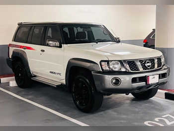 Nissan Patrol Super Safari 2017 Automatic 92,500 Km 6 Cylinder Four Wheel Drive (4WD) SUV White