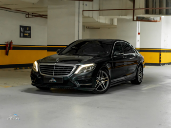 Mercedes-Benz  S-Class  400  2014  Automatic  188,500 Km  6 Cylinder  Rear Wheel Drive (RWD)  Sedan  Black