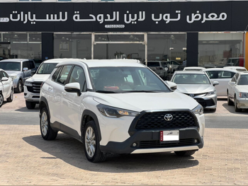 تويوتا  اوربان كروزر  2023  اوتوماتيك  115,000 كم  4 سلندر  دفع خلفي  اس يو في  أبيض