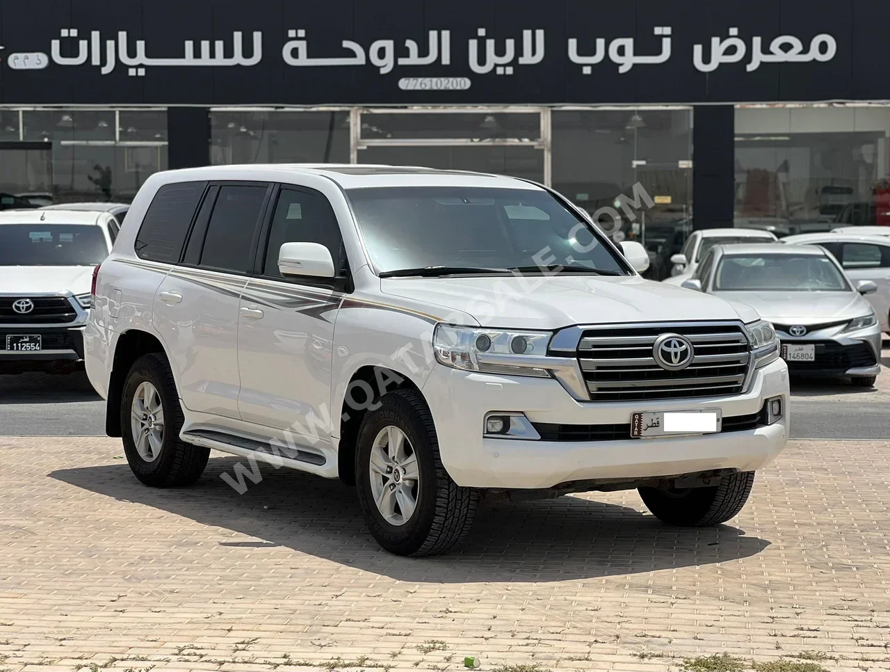 Toyota  Land Cruiser  GXR  2018  Automatic  329,000 Km  6 Cylinder  Four Wheel Drive (4WD)  SUV  White