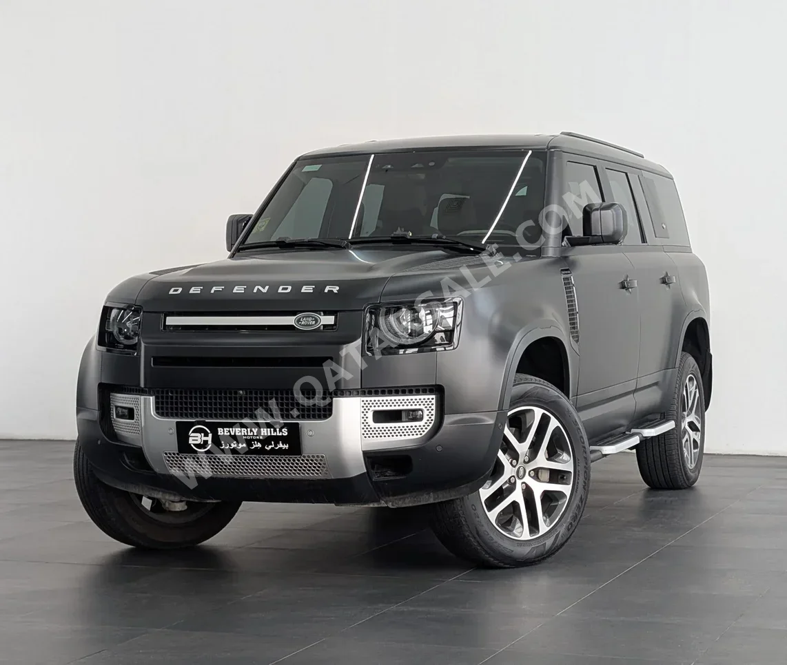 Land Rover  Defender  130  2023  Automatic  25,200 Km  6 Cylinder  All Wheel Drive (AWD)  SUV  Black  With Warranty
