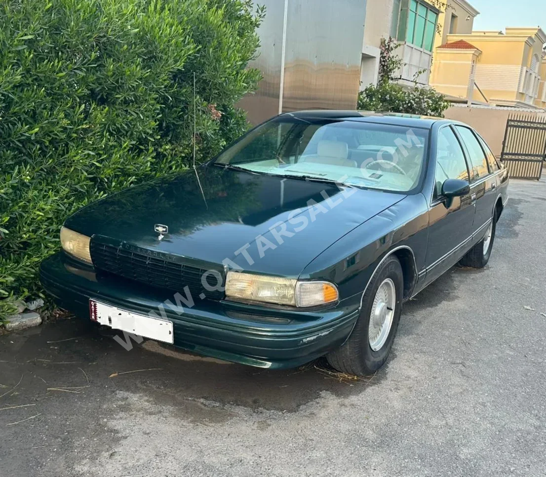 Chevrolet  Caprice  1993  Automatic  311,000 Km  8 Cylinder  Rear Wheel Drive (RWD)  Classic  Green
