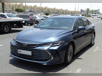 Toyota  Avalon  Limited  2020  Automatic  50,000 Km  6 Cylinder  Front Wheel Drive (FWD)  Sedan  Gray