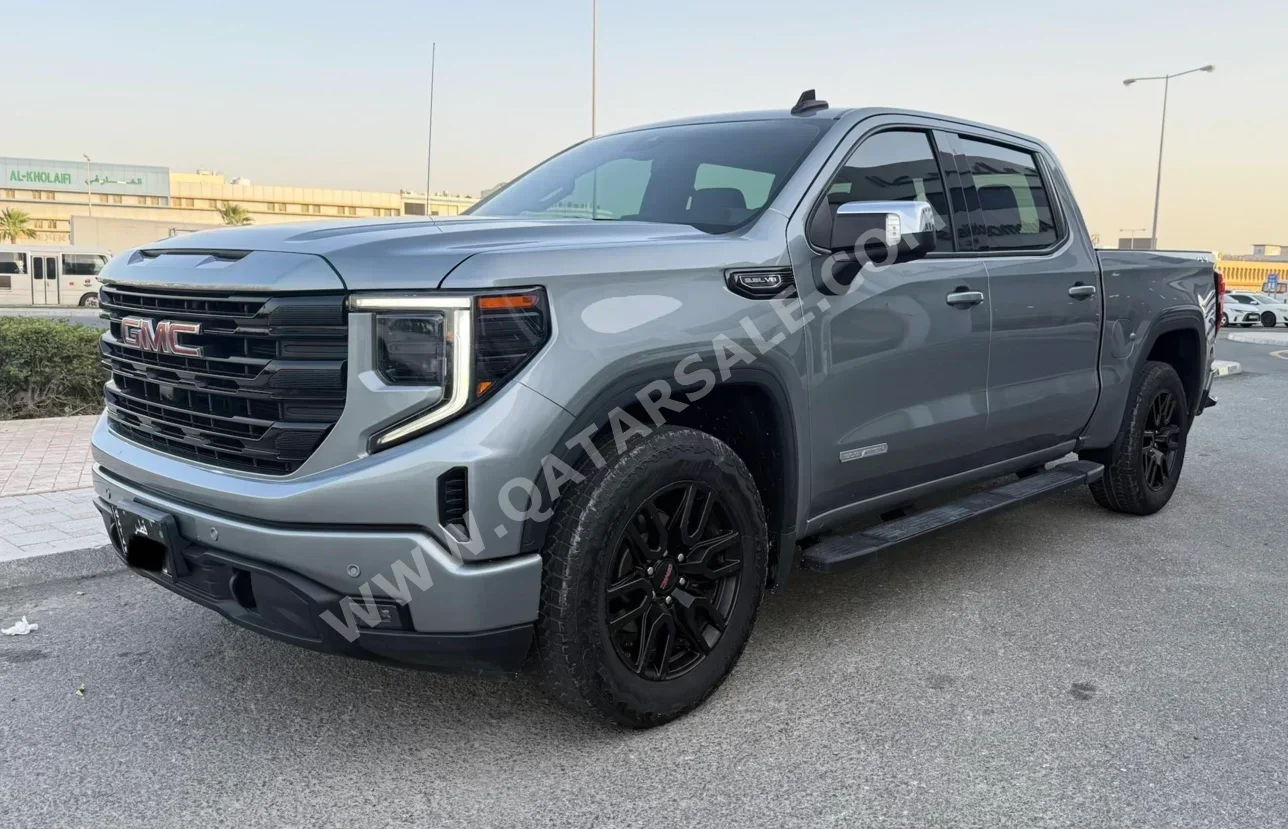GMC  Sierra  Elevation  2024  Automatic  70,000 Km  8 Cylinder  Four Wheel Drive (4WD)  Pick Up  Gray  With Warranty