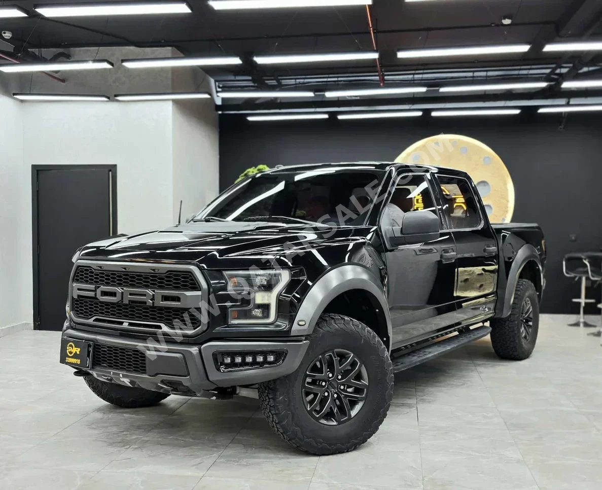 Ford  Raptor  2018  Automatic  160,000 Km  6 Cylinder  Four Wheel Drive (4WD)  Pick Up  Black