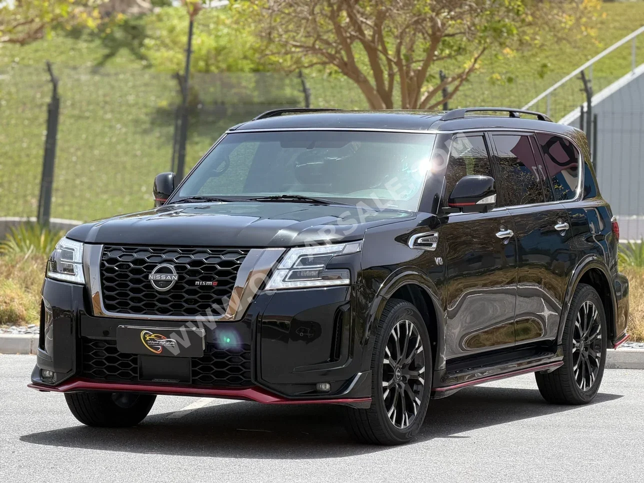 Nissan  Patrol  SE  2010  Automatic  65,000 Km  8 Cylinder  Four Wheel Drive (4WD)  SUV  Black