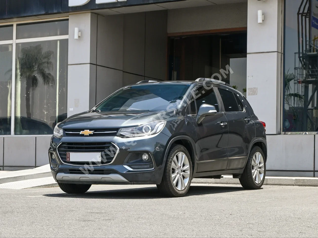 Chevrolet  Trax  Premier  2018  Automatic  88,000 Km  4 Cylinder  All Wheel Drive (AWD)  SUV  Gray