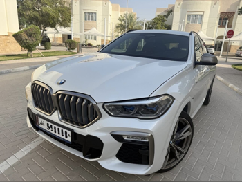 بي ام دبليو الفئة - اكس اكس 6 50i ام 2020 اوتوماتيك 139,000 كم 8 سلندر دفع رباعي اس يو في أبيض