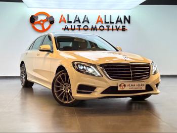 Mercedes-Benz  S-Class  400  2014  Automatic  137,000 Km  6 Cylinder  Rear Wheel Drive (RWD)  Sedan  White