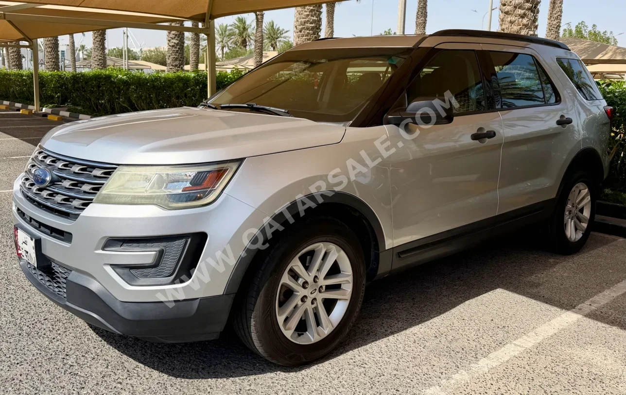 Ford  Explorer  2016  Automatic  107,500 Km  6 Cylinder  Four Wheel Drive (4WD)  SUV  Silver