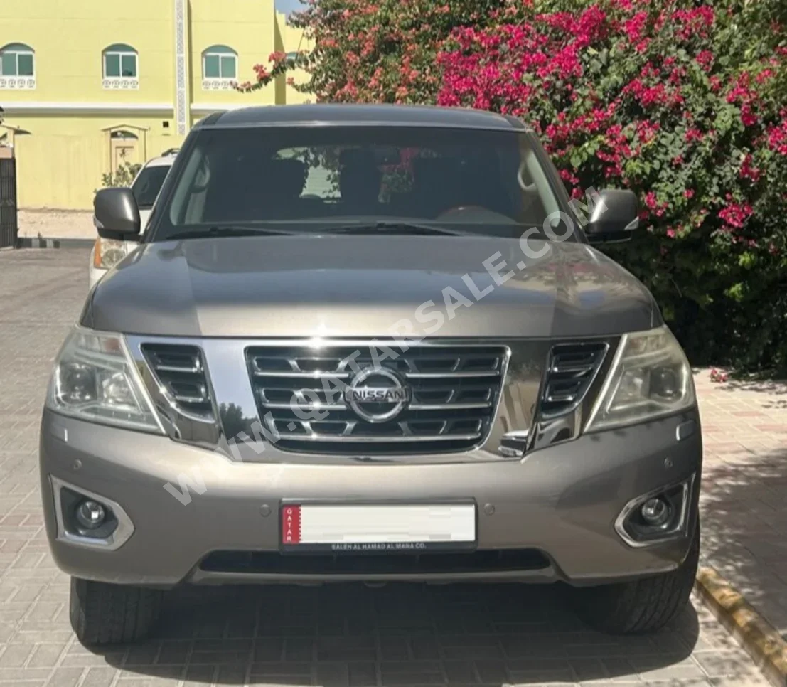 Nissan  Patrol  SE  2015  Automatic  147,090 Km  8 Cylinder  Four Wheel Drive (4WD)  SUV  Gray