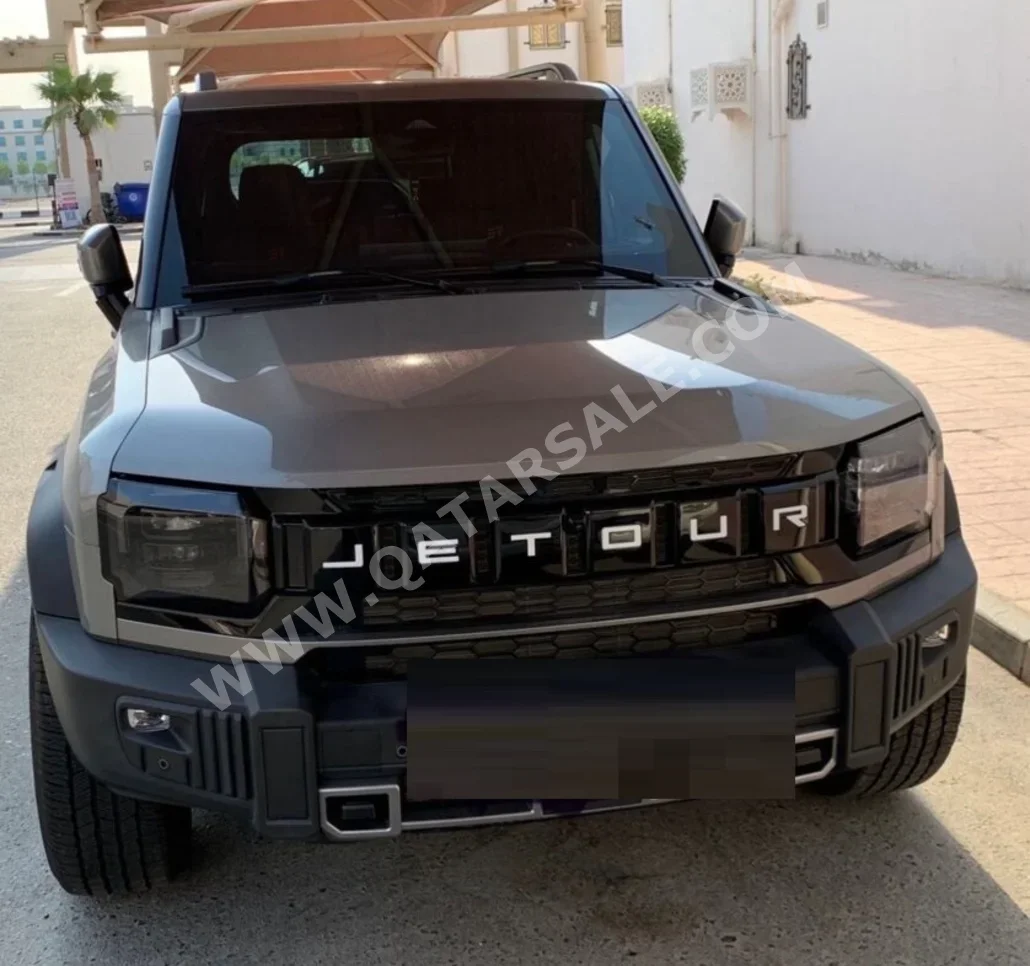 Jetour  T2  Luxury  2024  Automatic  38,100 Km  4 Cylinder  Four Wheel Drive (4WD)  SUV  Gray  With Warranty